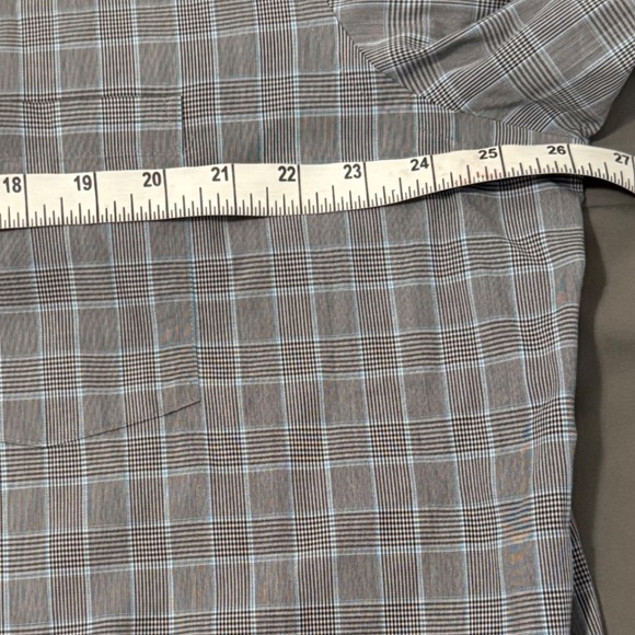 Donald J Trump Signature Collection Plaid Short Sleeve Button‎ Up Shirt - Picture 6 of 7